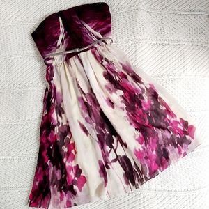 New DONNA MORGAN Strapless Fuchsia Dress